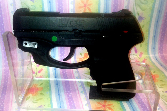 hand-gun Hand Gun
